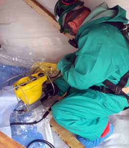 7Intertek Preparing ROV for water tank inspection1