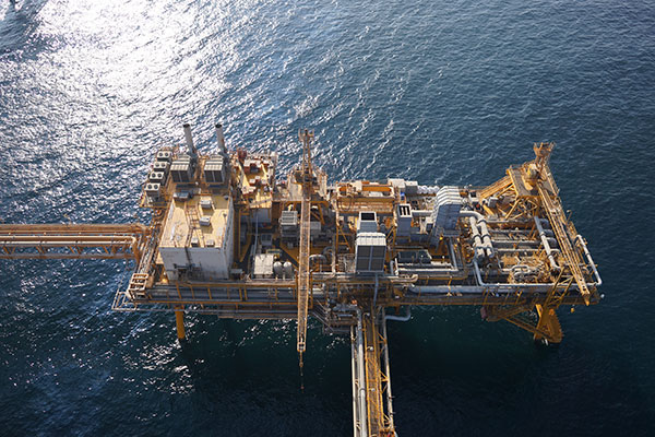 Offshore inspection for Dubai Petroleum