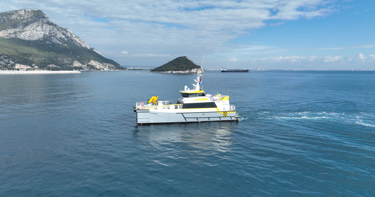 Damen Delivers Third FCS 2710 Hybrid Vessel to Purus