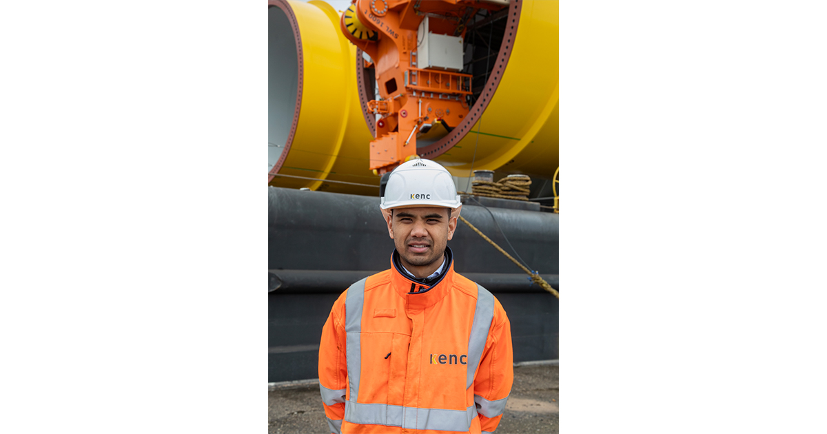 Van Oord Successfully Installs First Monopile Using KENC’s Flange Mounted Upending Tool